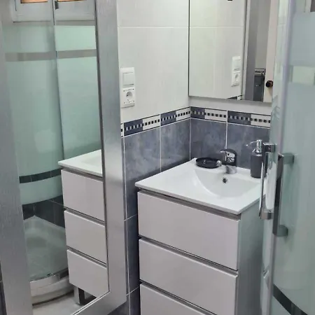 Jupiter - Lovely 1bedroom בנאלמדנה